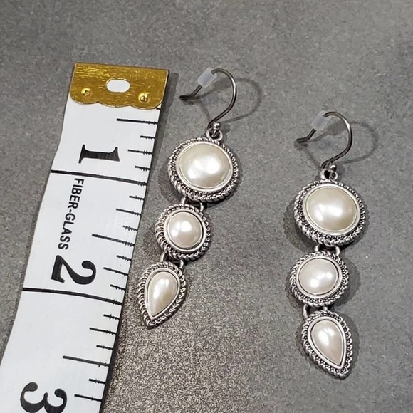 LUCKY brand silver and pearl drop earrings NEW!!!! - Picture 2 of 4